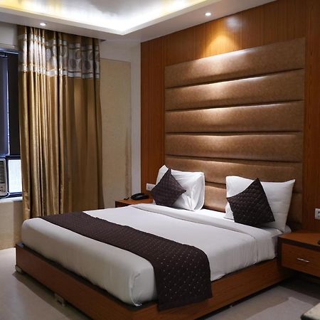 Hotel O Delhi, Near Karol Bagh Main Market And Metro Station New Delhi Eksteriør bilde