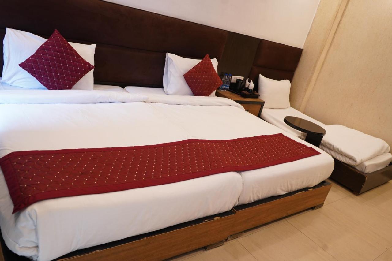 Hotel O Delhi, Near Karol Bagh Main Market And Metro Station New Delhi Eksteriør bilde