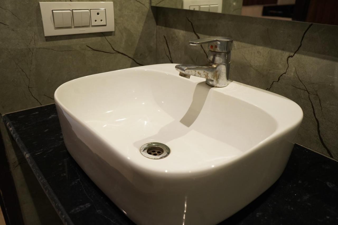Hotel O Delhi, Near Karol Bagh Main Market And Metro Station New Delhi Eksteriør bilde