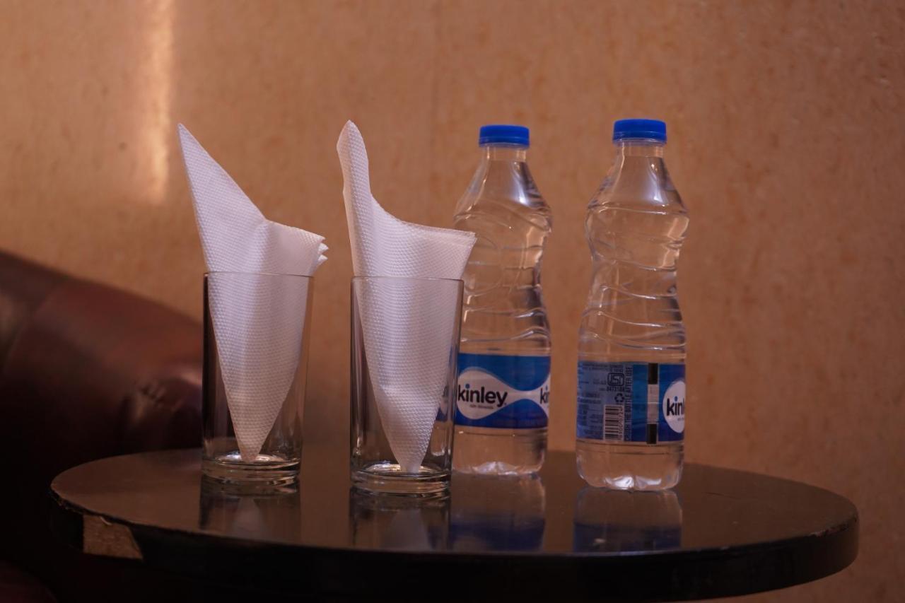 Hotel O Delhi, Near Karol Bagh Main Market And Metro Station New Delhi Eksteriør bilde