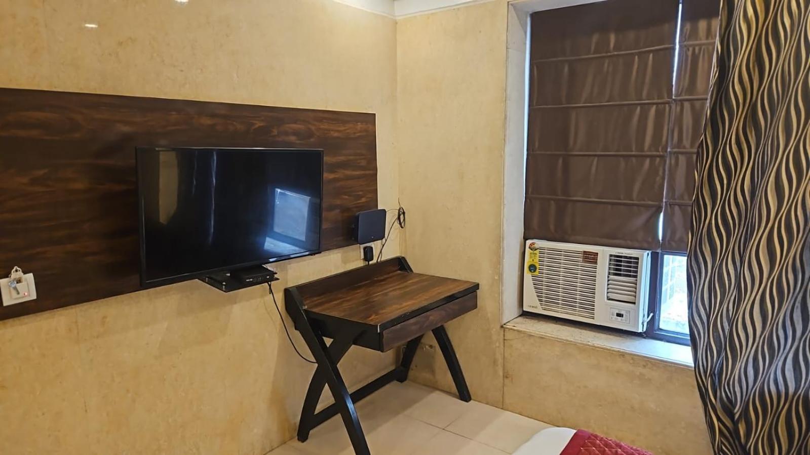 Hotel O Delhi, Near Karol Bagh Main Market And Metro Station New Delhi Eksteriør bilde